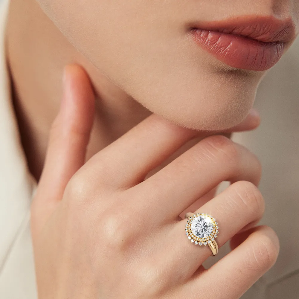 Home abbraccio – dome double halo engagement ring round & curved shapes